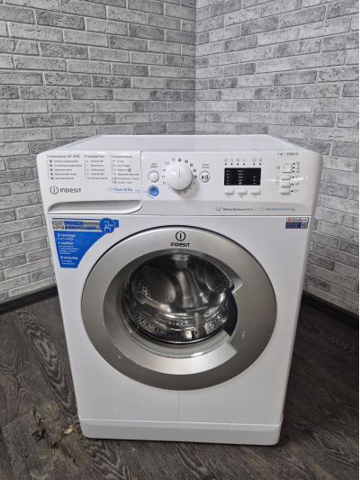 Стиральная машина Indesit NSL 605